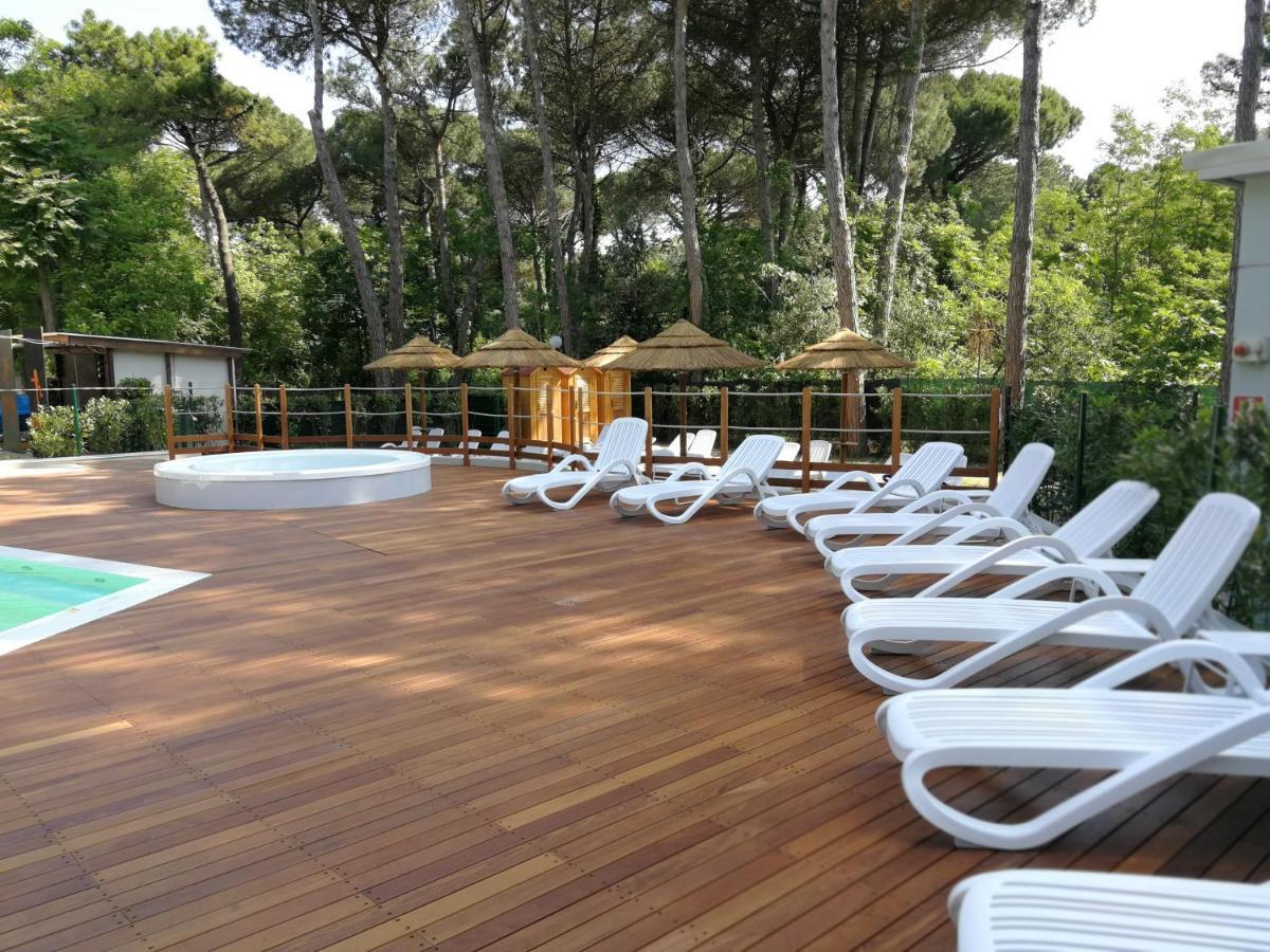 Piomboni Camping Village مارينا دي رافينا المظهر الخارجي الصورة
